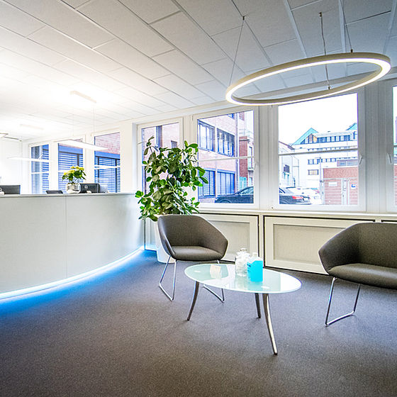 Service Plus Bild Service Plus Bild